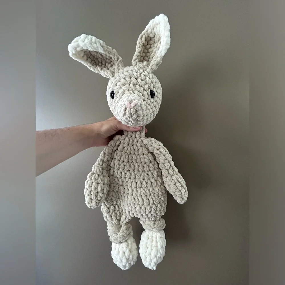 Handcrafted crochet bunny rabbit knotted snuggler lovey - Picture 1 of 4
